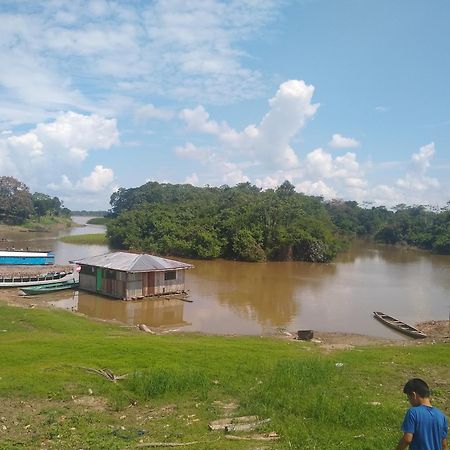 Hotel Hospedaje Las Brisas Iquitos Zewnętrze zdjęcie